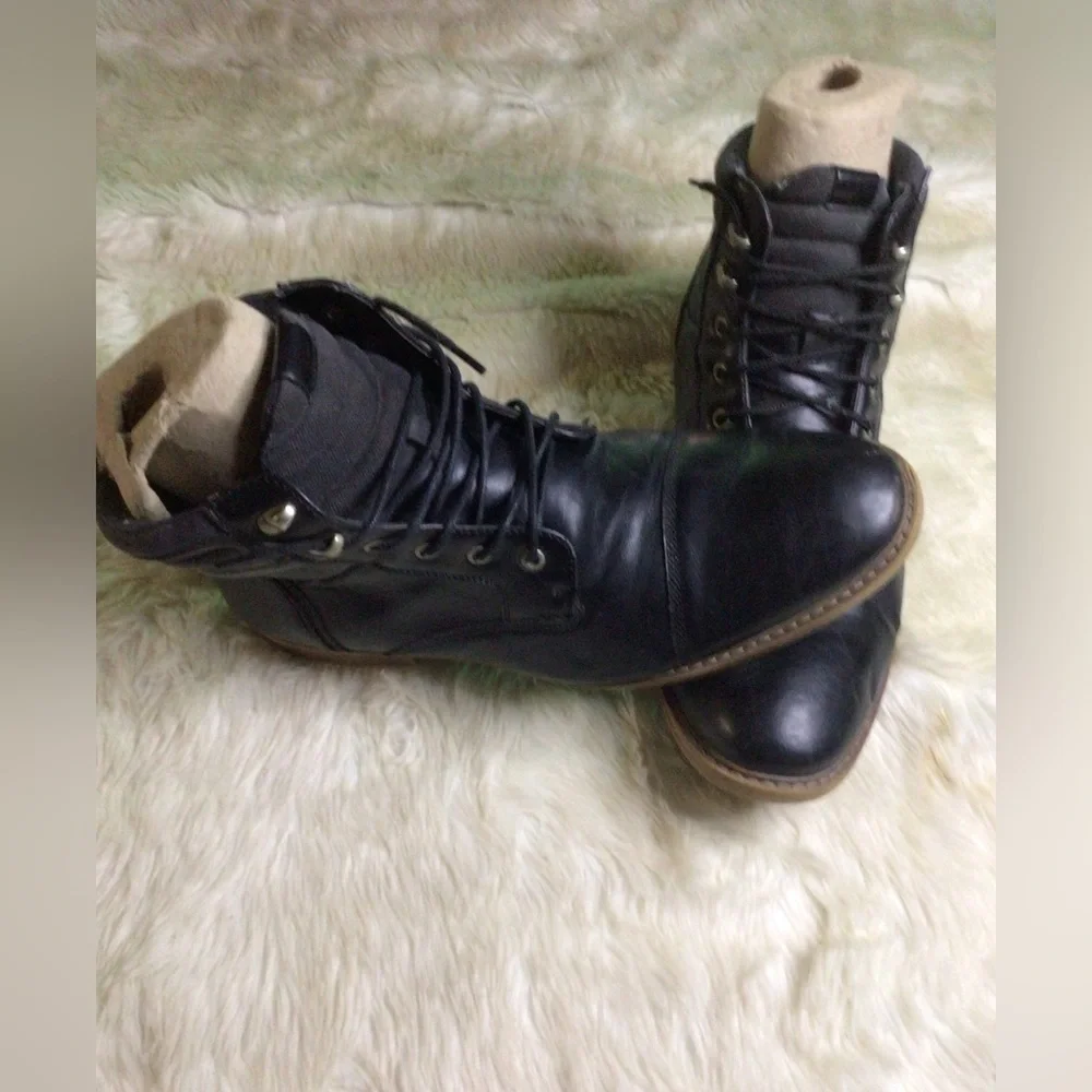 BLACK BOOT FOR MAN 13 M